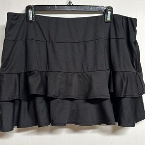 Tail Ruffle‎ Tiered Black Skort Size XXL